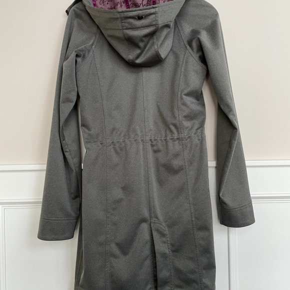 Lululemon RARE Women's Rain Coat Size 6 - Picture 5 of 9